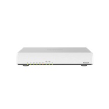 QNAP Wi-Fi 6 SD-WAN router QHora-301W (4x GbE / 2x 10GbE / 2x USB 3.2 / 8 interních antén)
