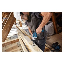 Bosch GBM 13-2 RE vrtačka, 750 W, průměr vrtání do dřeva 32 / 20 mm, do oceli 13 / 8 mm