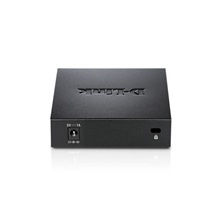 D-Link DES-105 5-port 10/100 Metal Housing Desktop Switch