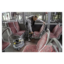 Karcher Puzzi 8/1 C čistič čalounění, 1200 W, vyjímatelná nádoba, 1 l/min, 1 bar, vyjímatelná nádoba 2v1