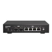 QNAP switch QSW-2104-2S (4x 2,5GbE RJ45 a 2x 10GbE SFP+)